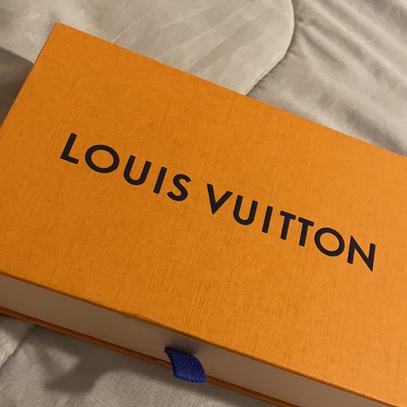 Louis Vuitton Iphone X/S Folio - Picture 2 of 7